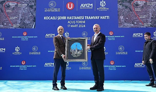 Şehir Hastanesi Tramvay Hattı törenle açıldı