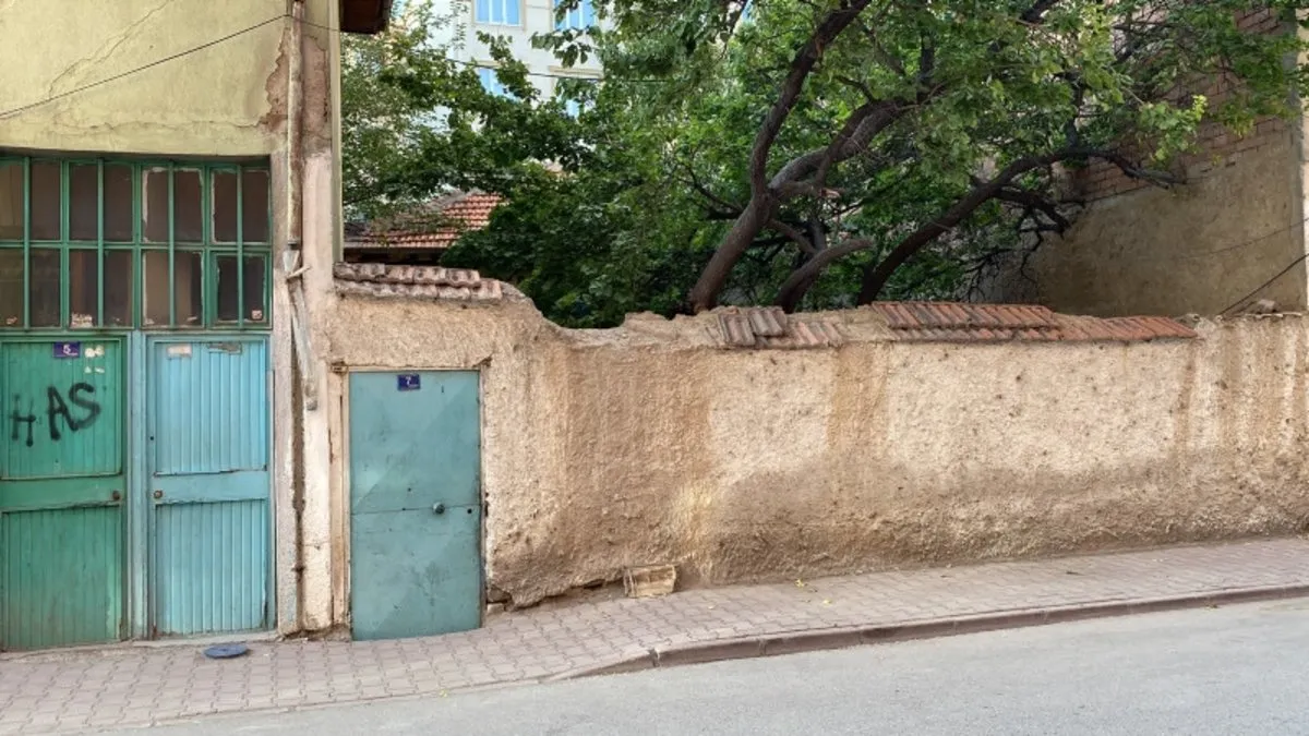 Konya’da vahşet! Evin bahçesinde toprağa gömülü kadın cesedi bulundu!