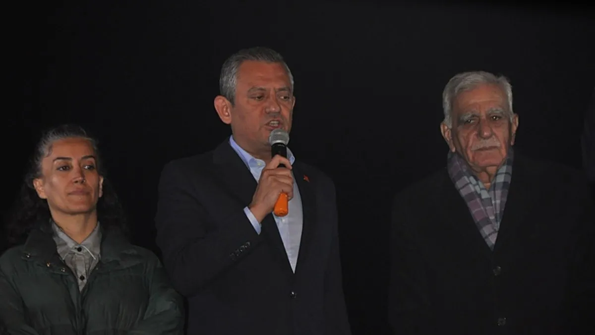 DEM’in isyan çağrısına suspus! CHP Lideri Özel’e tepkiler çığ gibi…